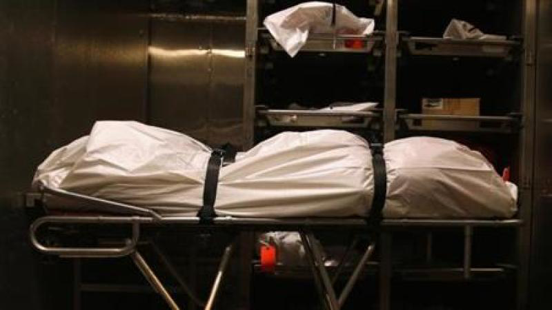 زوج ينهي حياة زوجته ضربًا بحجر في بني سويف ويُخفي الجريمة بادعاء حادث