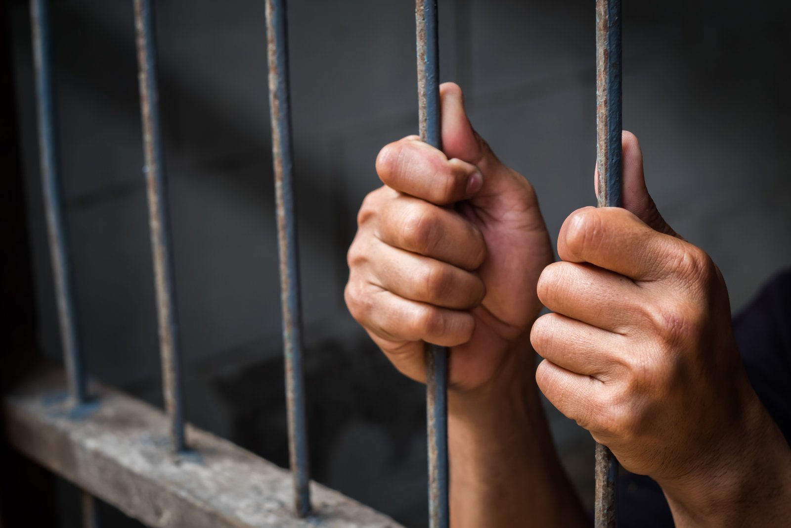 السجن المشدد 5 سنوات لشابين بتهمة الضرب المفضي إلى موت مريض نفسي في الجيزة