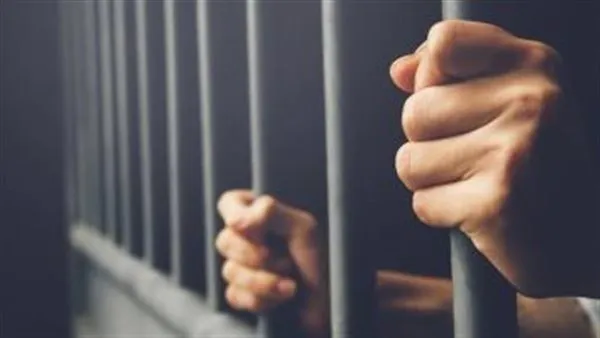 المؤبد لنجار تعدى على ابنته الطفلة فى الإسكندرية