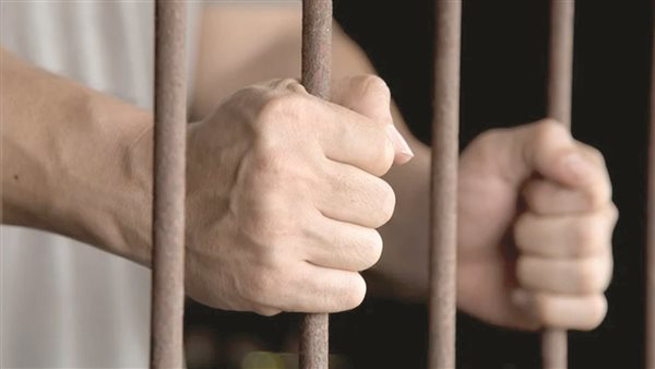 السجن المشدد 15 عامًا لعامل بتهمة الشروع في القتل بمركز العسيرات في سوهاج